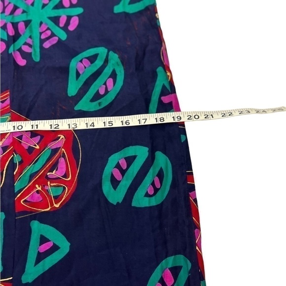 Vintage Adini Small Shift Dress Abstract Art to Wear. - Picture 11 of 12